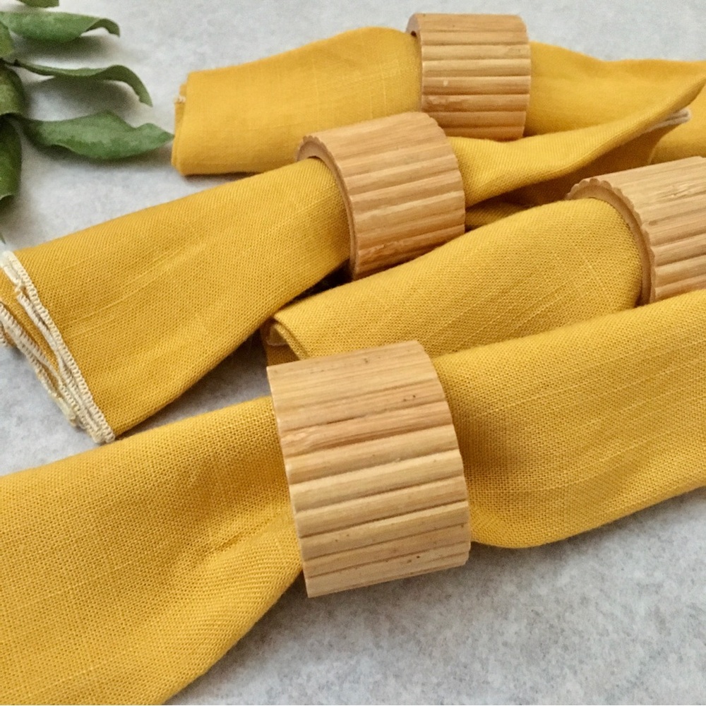 Vintage 70s Honey Gold Linen Table Napkins + Bamboo Wood Rings | Set of 4